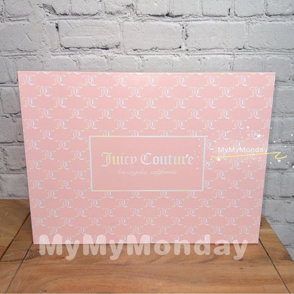 Juicy Couture Free Love Fluffy Tote Bag Gift Set - Picture 4 of 4